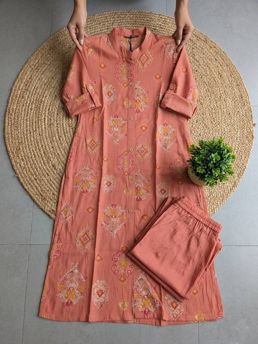 Textured Cotton Floral Kurta Set with Pockets for Women