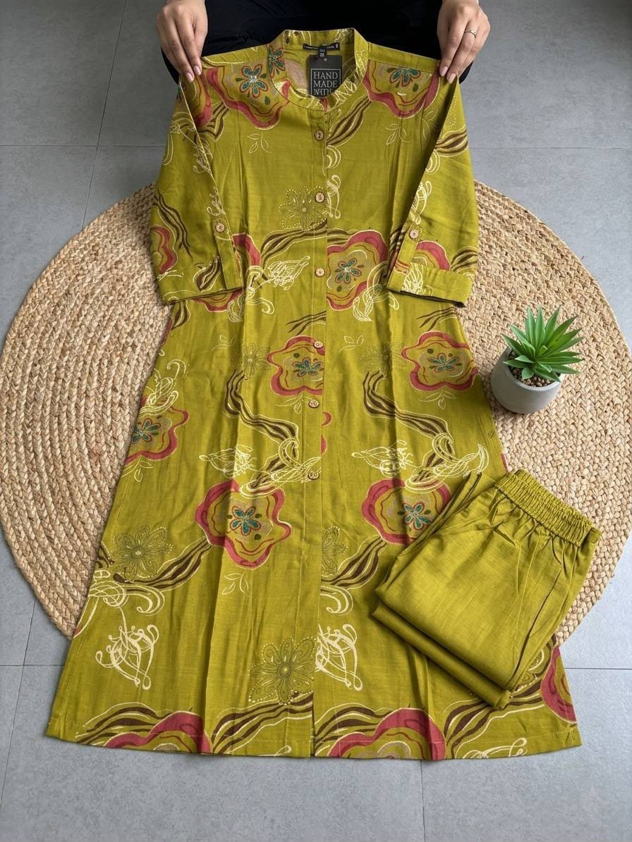 Textured Cotton Floral Kurta Set with Pockets for Women