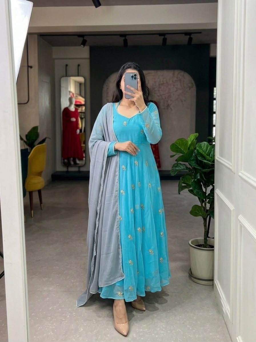 Aqua Flora Anarkali