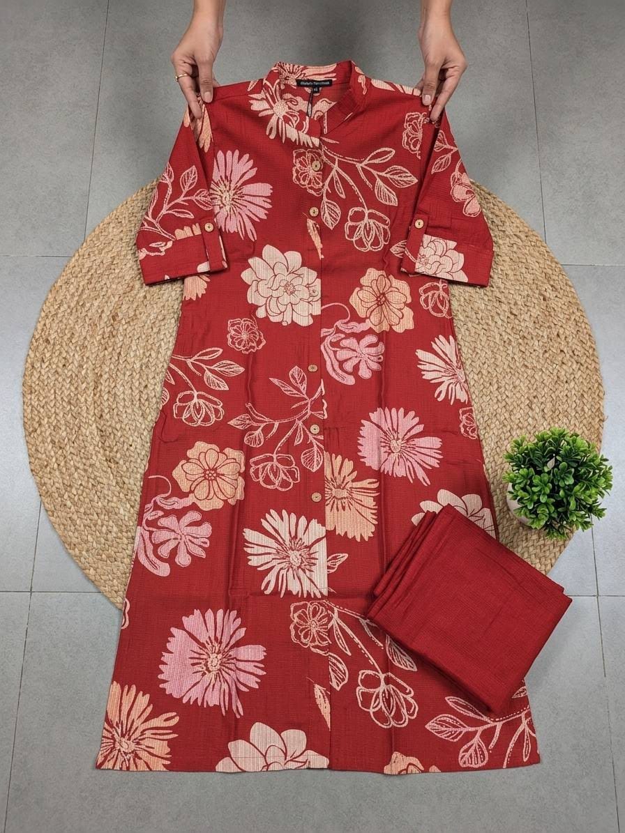 Textured Cotton Floral Kurta Set with Pockets for Women